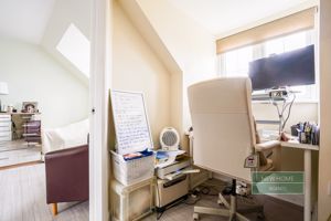 Photo 21- click for photo gallery